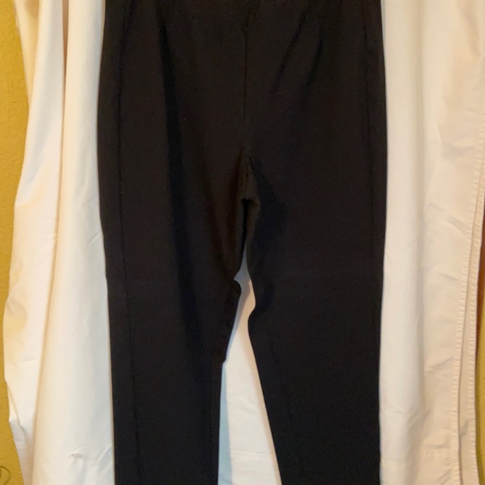 Slim leg leggings